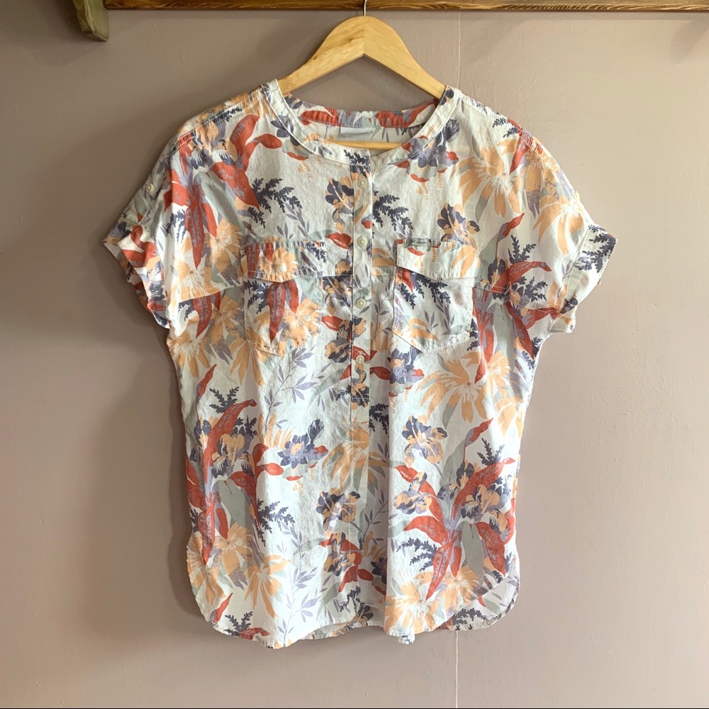 COLUMBIA WOMENS HAWAIIAN 100% COTTON BUTTON UP